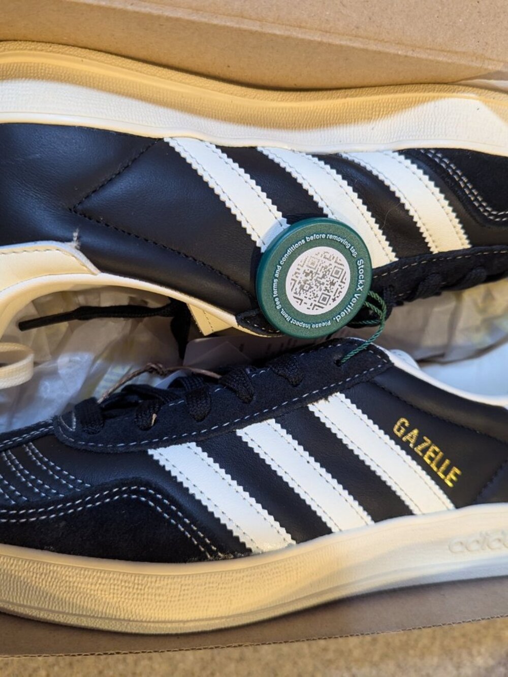 Adidas Gazelle Indoor J Youth 4 Black Cream New in Box